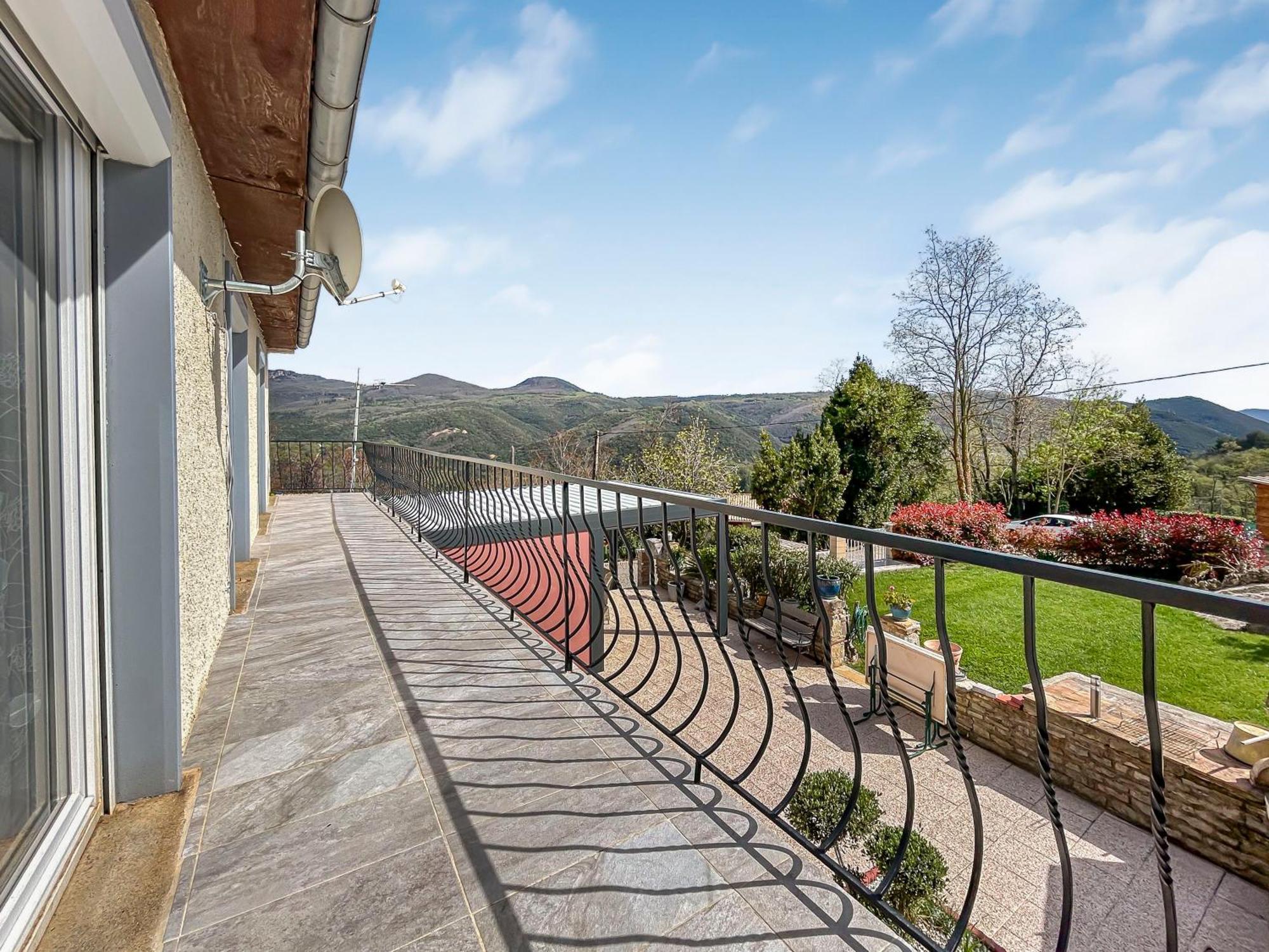 Escapade A Lodeve La Paisible Apartment Exterior foto